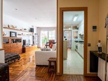 Dúplex en Venta en Centre Cordelles
