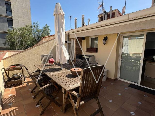 Dúplex en Venta en Centre