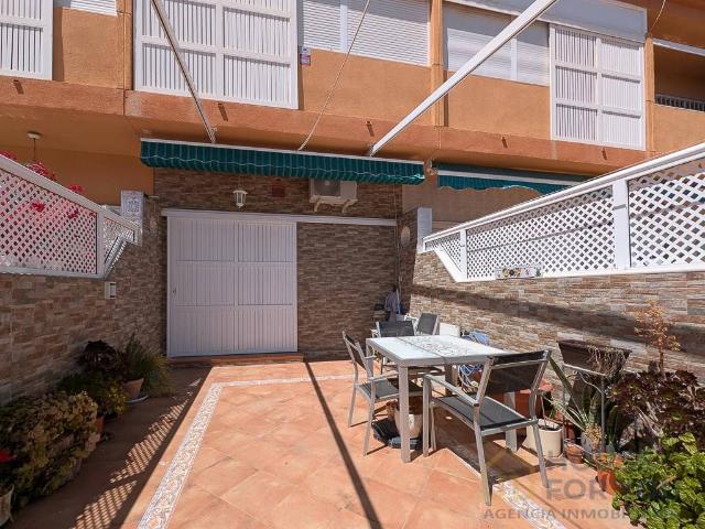 Dúplex en Venta en Centro