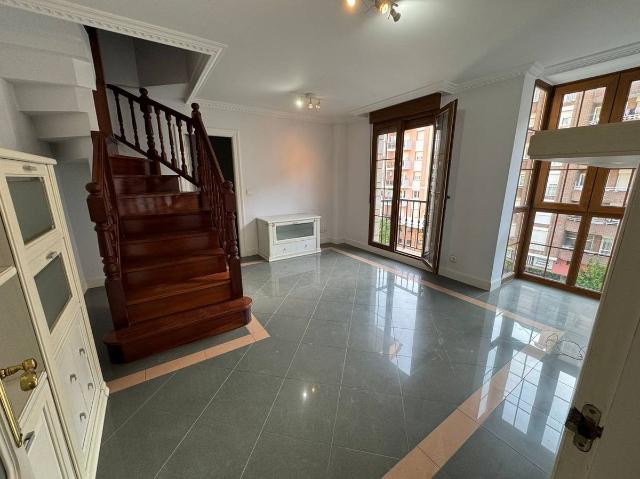 Dúplex en Venta en Centro