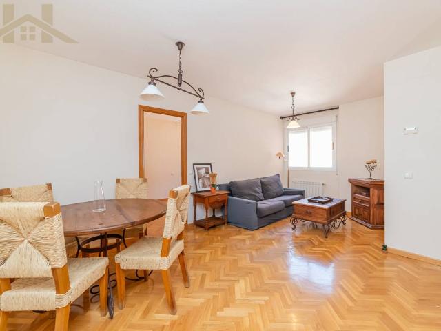 Dúplex en Venta en Centro