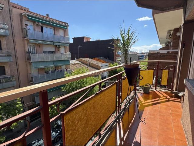 Dúplex en venta en Cerdanyola del Vallès, Centre Cordelles. DUPLEX DE 5 HABITACIONES DOBLES!. Dúplex Cerdanyola del.