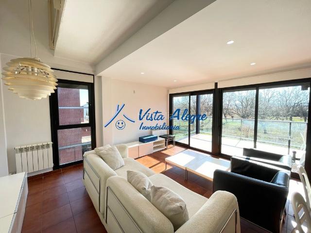 Dúplex en venta en Cirueña. 2943 5542 Dúplex de 4 habitaciones en el residencial del campo de Golf en Cirueña. Dúplex.