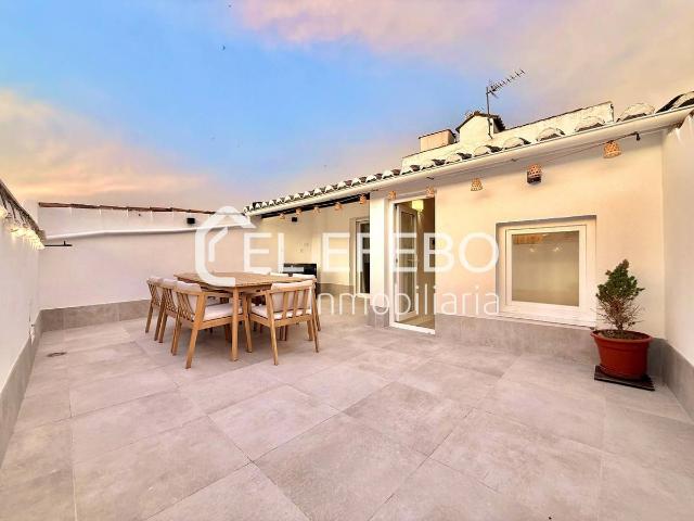 Dúplex en Venta en Cueva de Menga