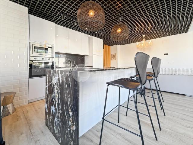 Dúplex en venta en Alcobendas, Zona Industrial. Loft Dúplex en Venta en Valdelacasa Alcobendas. Dúplex.