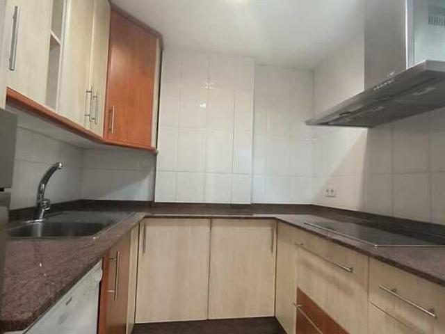 Dúplex en venta en avenida Francesc Macià, Avià, de 104 m² 3 habitaciones por 240.000