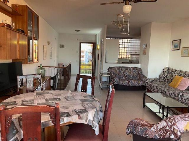Dúplex en venta en avenida Lluís Millet, Cambrils, de 85 m² 3 habitaciones por 239.000