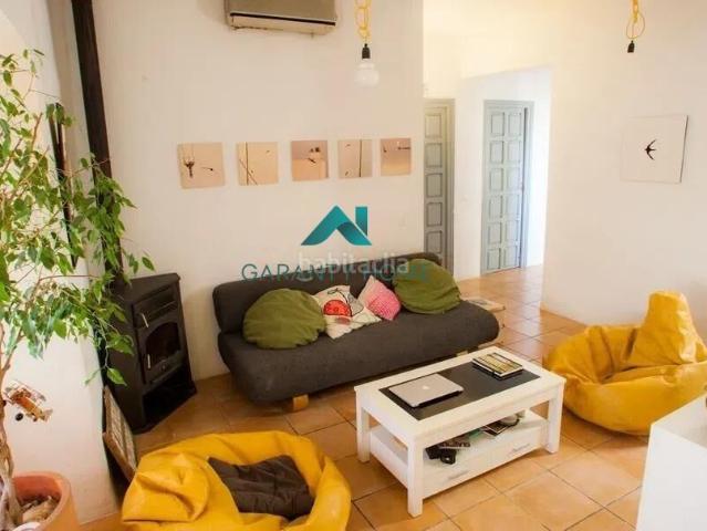 Dúplex en venta en Badajoz, Casco Antiguo. Dúplex en venta en Sta. Marina, Badajoz. Dúplex.