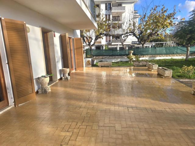 Dúplex en venta en Baleares Alcúdia, Port d´Alcúdia Platja dÁlcúdia. PLANTA BAJA DUPLEX A 200 METROS DE LA PLAYA. Dúplex.