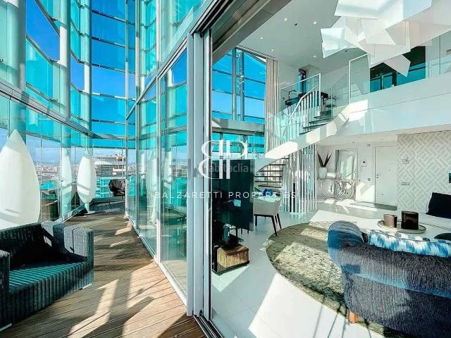 Dúplex en venta en Barcelona, Poblenou. Exclusivo ático duplex con vistas panorámicas a todo Barcelona. Dúplex.