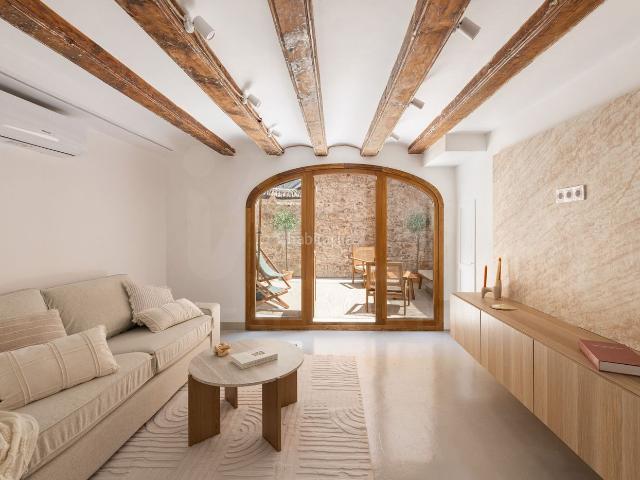 Dúplex en venta en Barcelona, Raval. Dúplex.