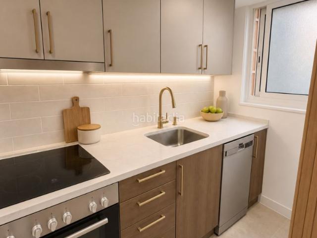 Dúplex en venta en Barcelona, Sant Andreu de Palomar. Estudio Dúplex Junto a la Plaza Orfila. Dúplex.