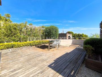 Dúplex en venta en Barcelona, Sant Gervasi Bonanova. Espectacular ático con terraza soleada y espléndidas vistas. Dúplex.