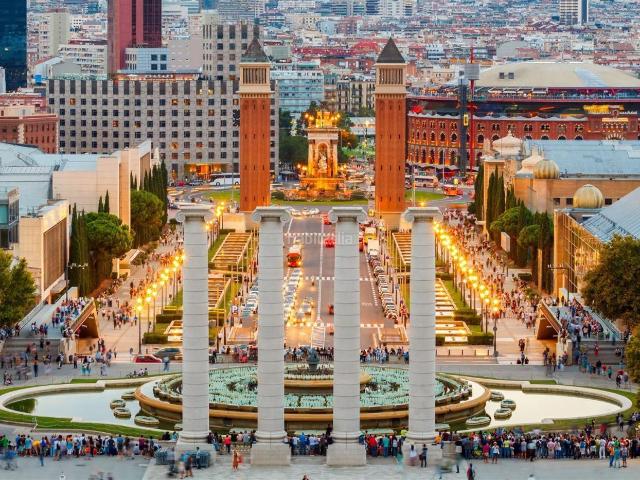 Dúplex en venta en Barcelona, Sant Martí de Provençals. Dúplex en Sants Montjuic. Dúplex.