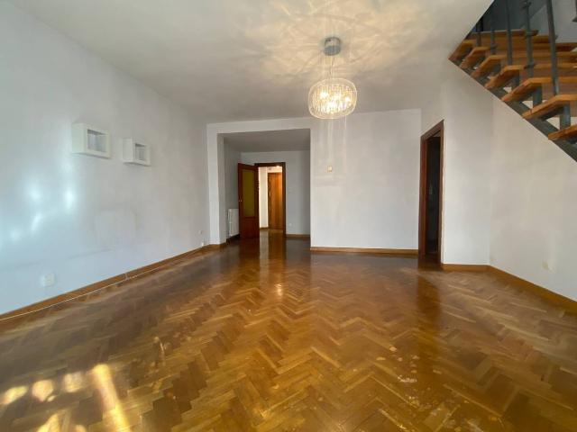 Dúplex en Venta en Barrio de San José