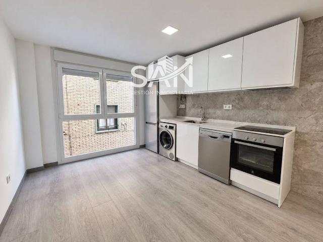 Dúplex en Venta en Barrio Torrero