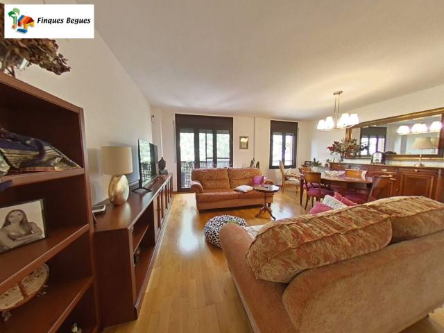 Dúplex en venta en Begues. Atico dùplex en la Barceloneta. Dúplex.
