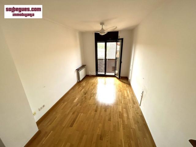 Dúplex en venta en Begues. BEGUES BARCELONETA. AMPLIO ATICO duplex con dos grandes terrazas, con vistas. Dúplex.