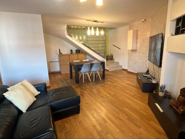 Dúplex en venta en Gavà, Can Tintorer Can Tries. Magnífico ático dúplex con terrazas y gran luminosidad. Dúplex.