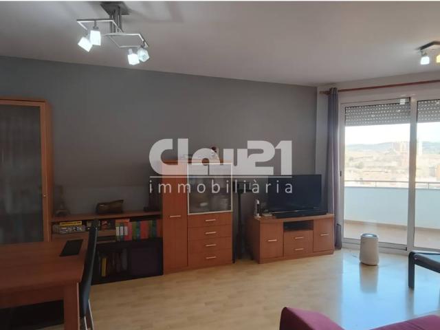Venta de un dúplex en Gironella