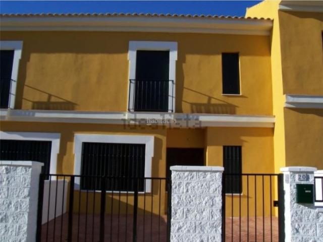 Dúplex en venta en Guillena, Guillena pueblo. Guillena calle juan de la cosa. Dúplex.