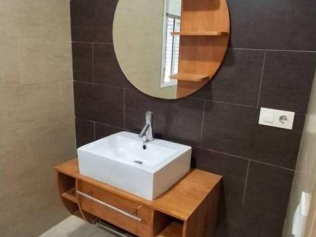 Dúplex en Venta en Dos Hermanas