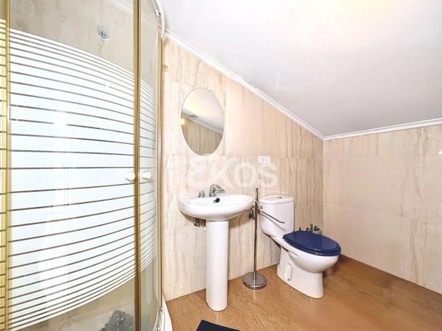 Dúplex en venta en Eskoriatza. Duplex en venta en Centro, 4 dormitorios. Dúplex.
