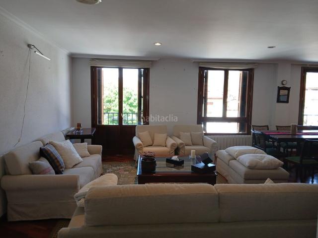 Dúplex en venta en Ezcaray. DÚPLEX DE LUJO EN EL CENTRO DE EZCARAY. Dúplex.