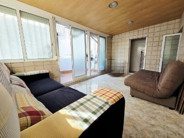 Dúplex en venta en Hospitalet de Llobregat L´, Pubilla Cases. Amplia Vivienda de 4 Dormitorios y Múltiples Terrazas Vistas despejadas. Dúplex Hospitalet de Llobregat.