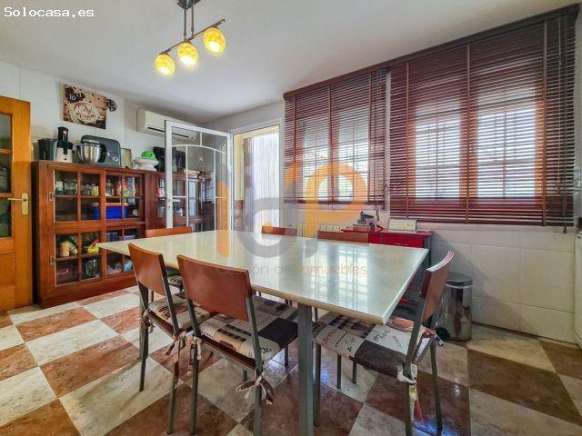 Duplex en Venta en Huercal Overa, Almería