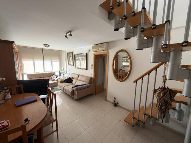 Dúplex en Venta en Olot