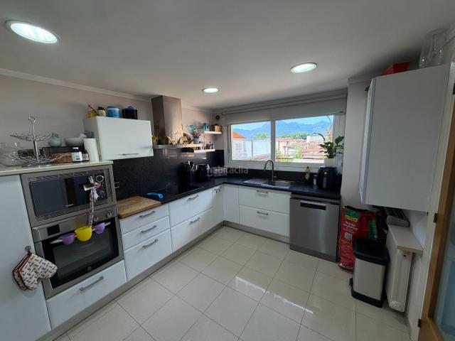 Dúplex en venta en Olot. DÚPLEX AMB GARATGE TANCAT. Dúplex.