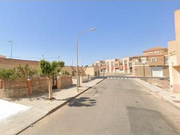 Dúplex en venta en La Mojonera, Almería. Activo inmobiliario SIN POSESIÓN, NO SE PUEDE VISITAR