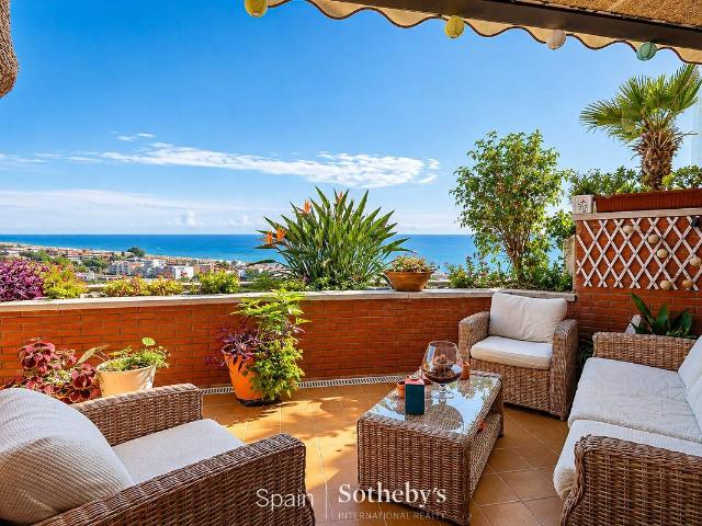 Dúplex en Venta en Les Botigues de Sitges