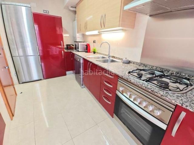 Dúplex en venta en Lliçà d´Amunt. MAGNÍFICO DÚPLEX DE 119M2, CON PÁRQUING Y TRASTERO, EN EL CENTRO DE LLIÇÀ DAMUNT, CONSTRUCCIÓN EN UNA FINCA MODERNA DEL 2005. Dúplex Lliçà.