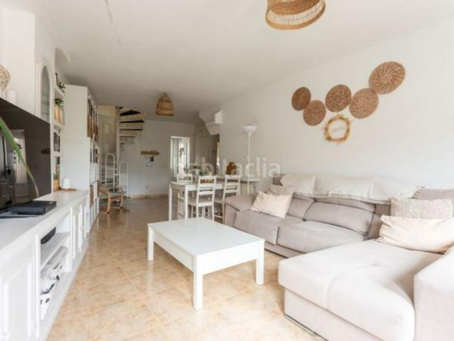 Dúplex en venta en Molar El. Dúplex en venta en POCITO 37, El Molar. Dúplex Molar.