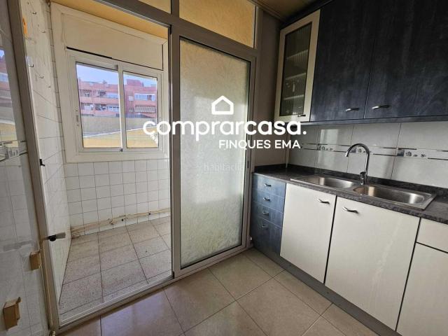 Dúplex en venta en Mollet del Vallès, Plana Lledó. últimos dias ! EXCELENTE DISTRIBUCION, AMPLIO DUPLEX CON HASTA 100 FINANCIACION NO LE COBRAMOS NADA. Dúplex Mollet del.
