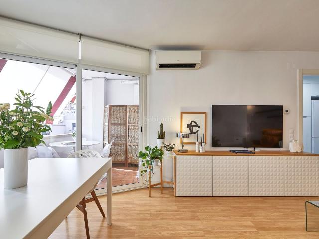 Dúplex en venta en Mataró, Centre. UN DÚPLEX QUE LO TIENE TODO: TERRAZA ESPECTACULAR, LUZ, ESPACIO Y UNA UBICACIÓN PRIVILEGIADA EN MATARÓ. Dúplex.