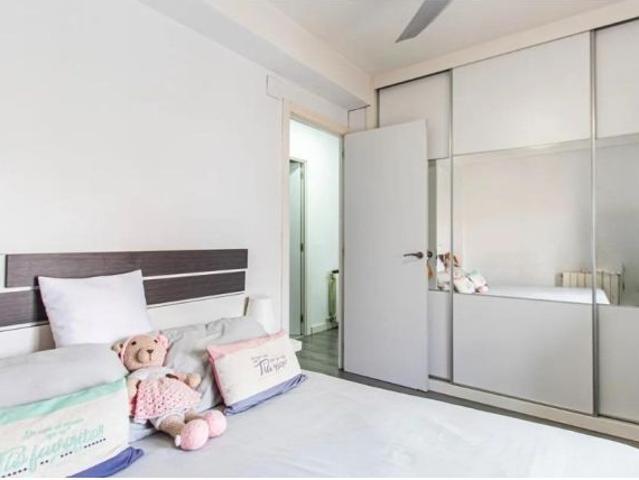 Duplex en Venta en Madrid de las Caderechas, Madrid