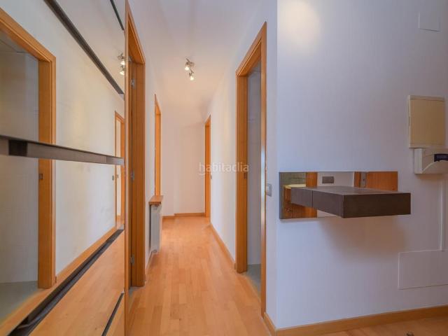 Dúplex en venta en Manresa, Bases de Manresa Carretera de Santpedor. FANTÀSTIC ÀTIC DÚPLEX EN VENDA A MANRESA, ZONA BASES DE MANRESA. Dúplex.