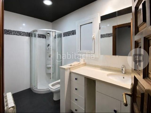 Dúplex en venta en Manresa, Bases de Manresa Carretera de Santpedor. Magnífic dúplex de 155 m² amb autèntica configuració de casa unifamiliar. Dúplex.