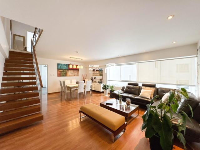 Dúplex en Venta en Miraflores | 144 m² | 3 Dormitorios | Cochera doble Lineal | US$ 295,000