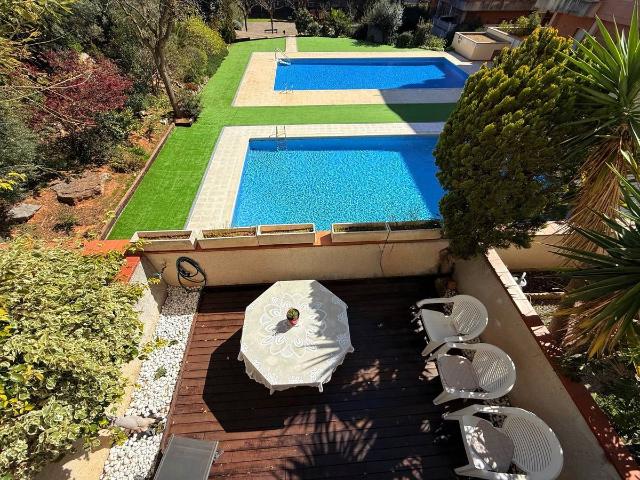 Dúplex en Venta en Muntanyeta