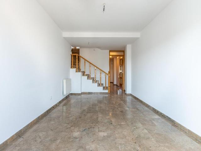 Dúplex en venta en Sabadell, Can Rull. DUPLEX VENDA 3HAB. REFORMAT A CAN RULL. Dúplex.
