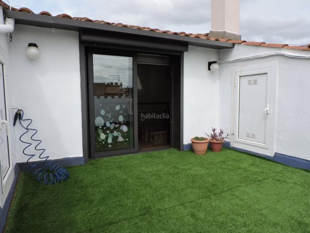 Dúplex en venta en Sabadell, Centre. Tríplex con Terraza, cercano a FGC. Dúplex.