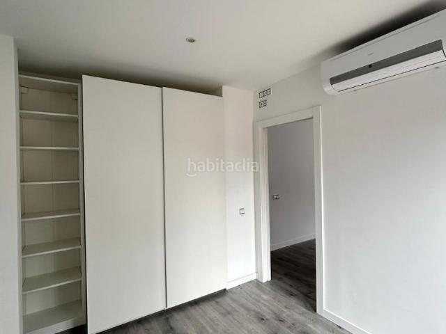 Dúplex en venta en Sabadell, Creu Alta. Dúplex luminoso con terraza privada en Creu Alta. Dúplex.