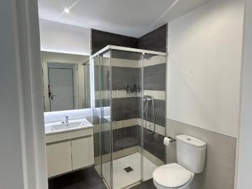 Dúplex en venta en Sabadell, Creu Alta. Dúplex luminoso con terraza privada en Creu Alta. Dúplex.