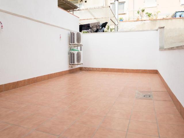 Dúplex en venta en Sabadell, Els Merinals. Moderno duplex con amplia terraza privada en Sabadell. Dúplex.