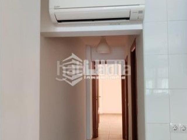 Dúplex en venta en Sagunt, Centro puerto. Ref 29138ATICO SEMINUEVO EN VENTA EN PUERTO DE SAGUNTO, DE 350 m, EN 2ª PLANTA, CON ASCENSOR, 3 HABITACIONES, 3 BAÑOS, COCINA OF. Dúplex.