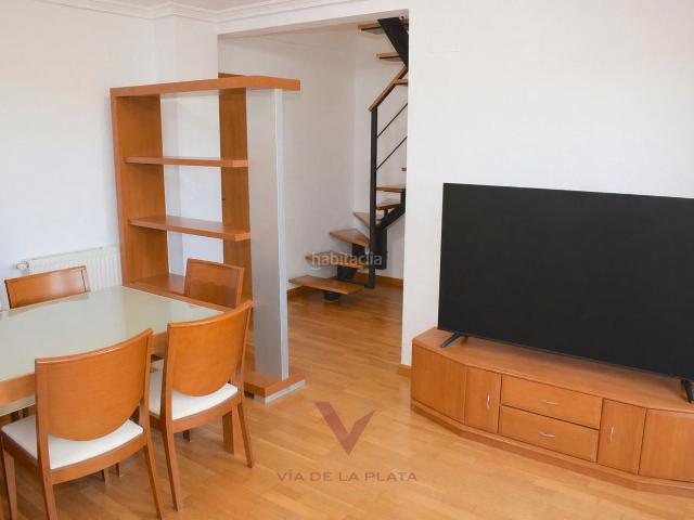 Dúplex en venta en Salamanca, La Plantía Hospital Campus. Ático dúplex en venta en Salamanca con 3 terrazas, garaje y zonas comunes. Dúplex.